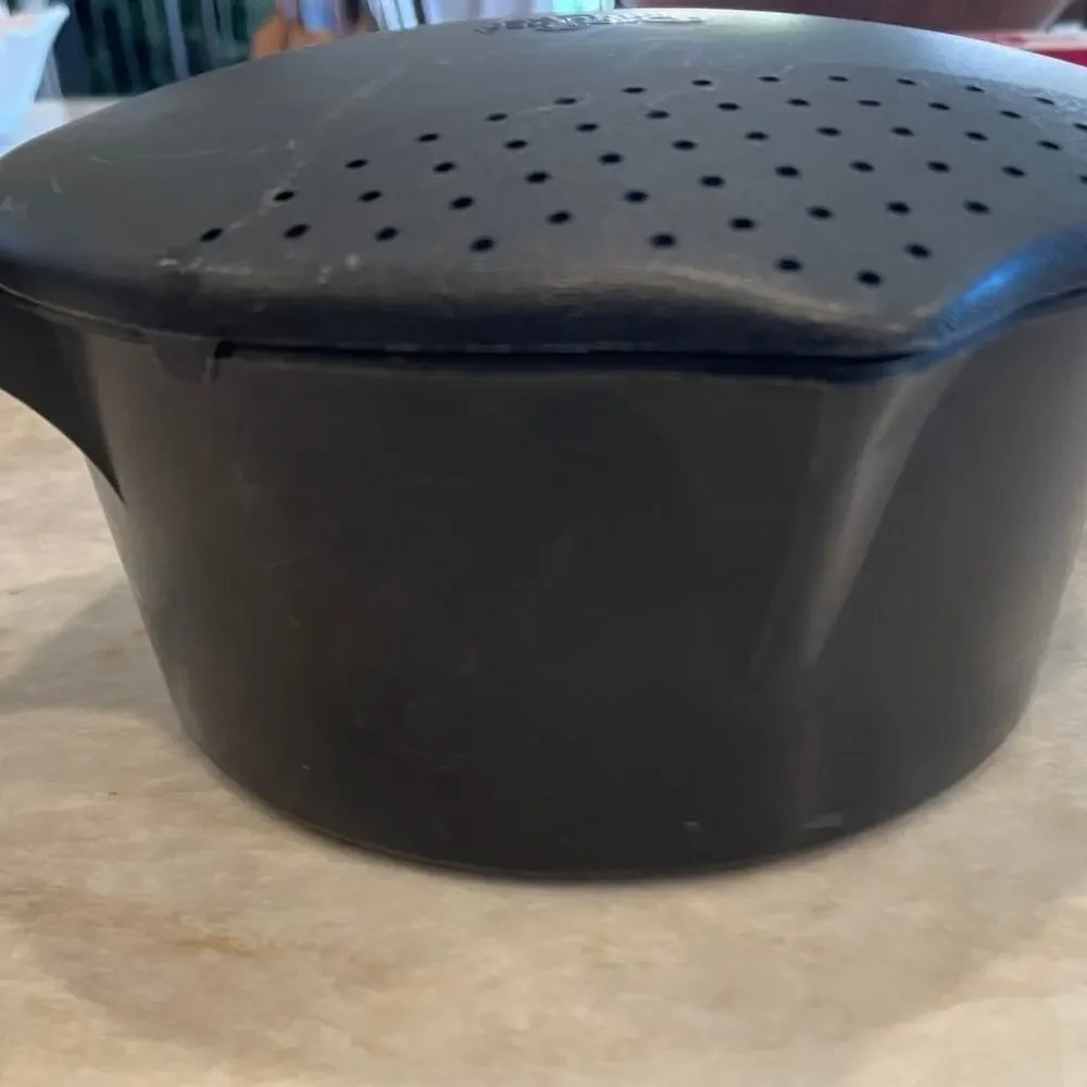 pampered chef micro cooker black 2 quart - Picture 6 of 9